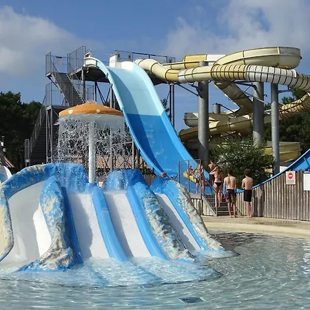 Parque de Campismo Mobile-home 6 Personnes Les Bains Montalivet-les-Bains