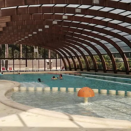 Mobile-home 6 Personnes Les Bains Parque de Campismo *