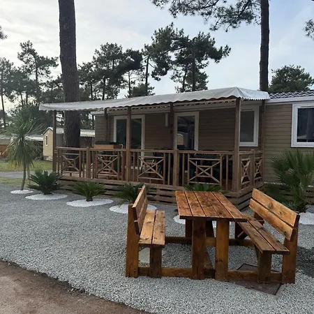 Mobile-home 6 Personnes Les Bains *