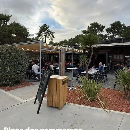 Parque de Campismo Mobile-home 6 Personnes Les Bains