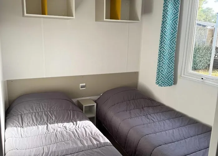 Mobile-home 6 Personnes Les Bains مونتالفيت لو بين